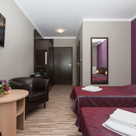 Quarto em Acomodações Particulares Na Bialej *