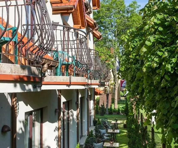 Na Bialej Rum i privatbostad Rewal